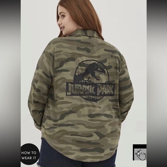 torrid Tops - NEW TORRID UNIVERSAL JURASSIC WORLD BUTTON DOWN - CHALLIS CAMO SIZE 2X